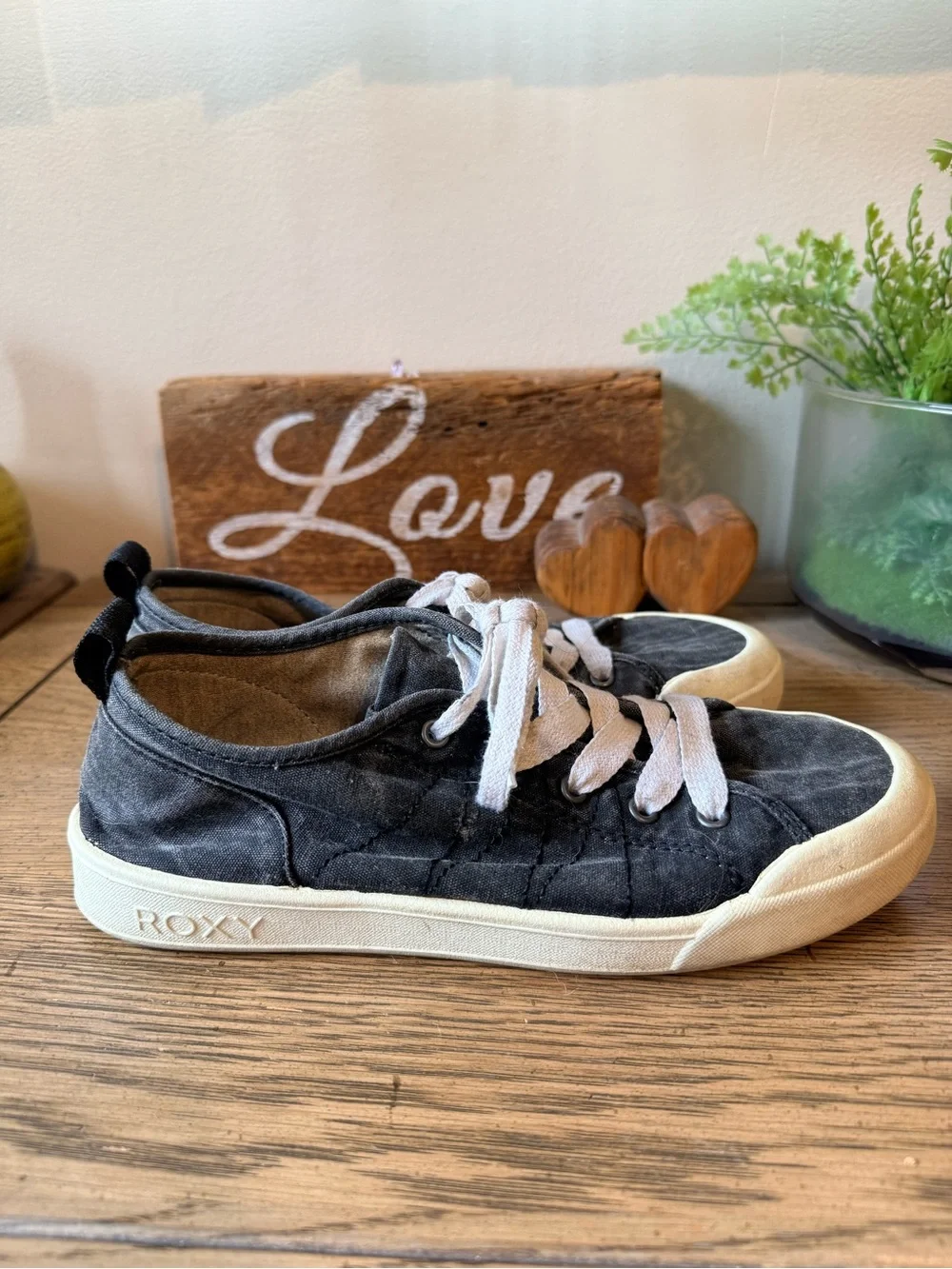 Roxy Black Canvas Low-Top Sneakers